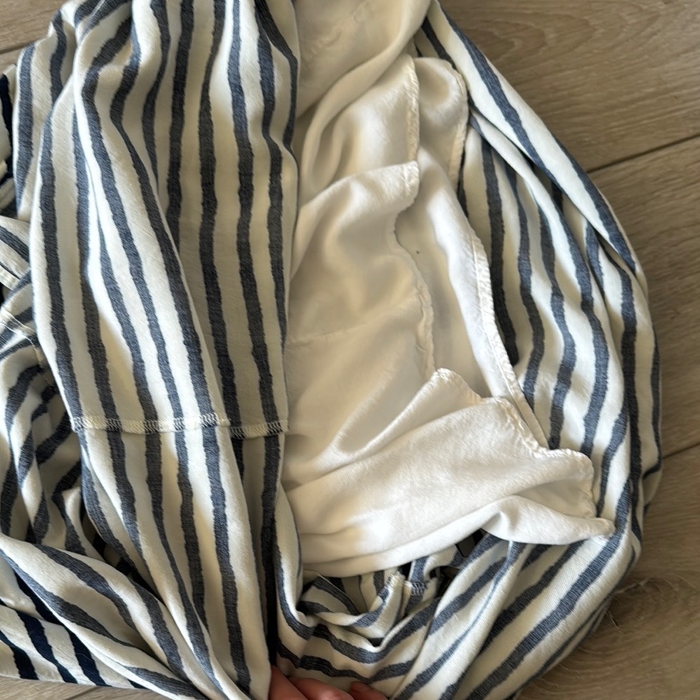 Forever 21 Navy and White Striped Maxi Dress size S - Picture 7 of 7